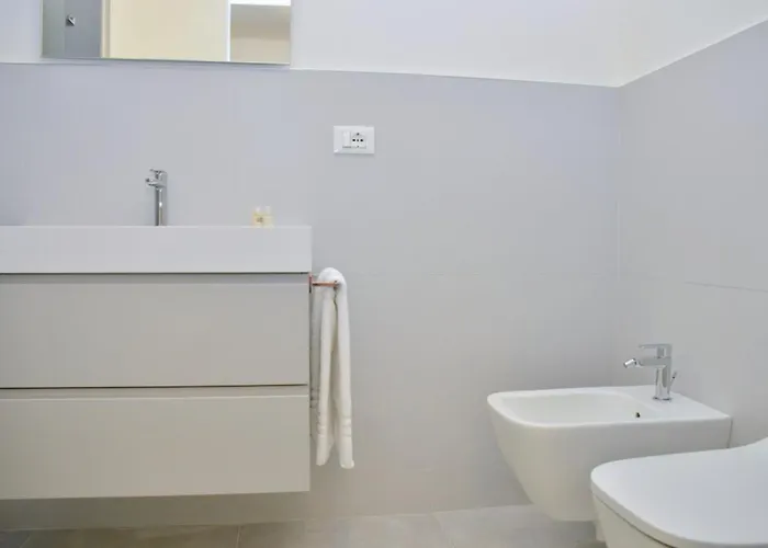 Modern With Stunning Seaview Terrace Lejlighed