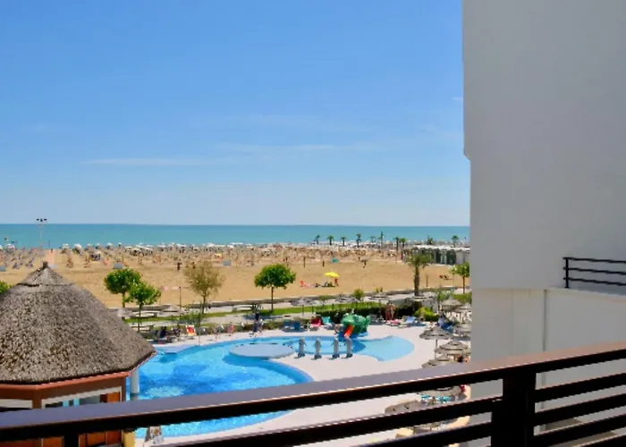 Modern With Stunning Seaview Terrace Lejlighed Bibione